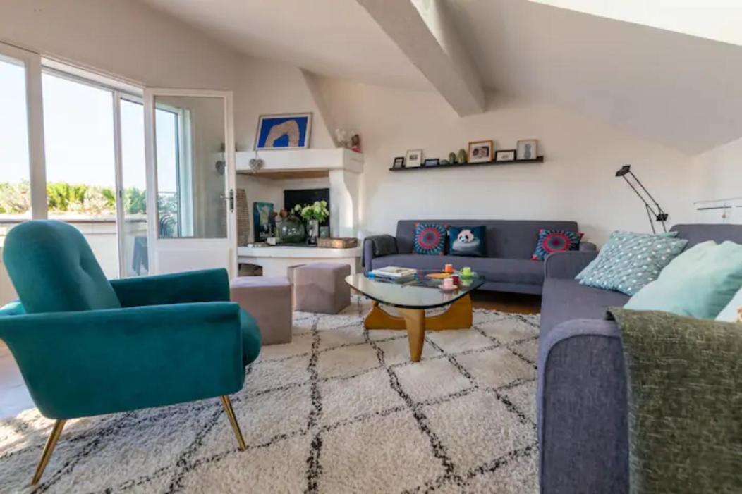 Magnifique Appartement De Charme Avec Vue Sur Le Palais Des Papes A Avignon Wifi Gratuit Ngoại thất bức ảnh